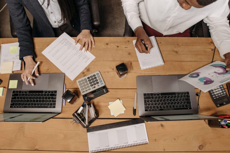Cinco perfiles que explican cómo está cambiando el talento IT con la IA